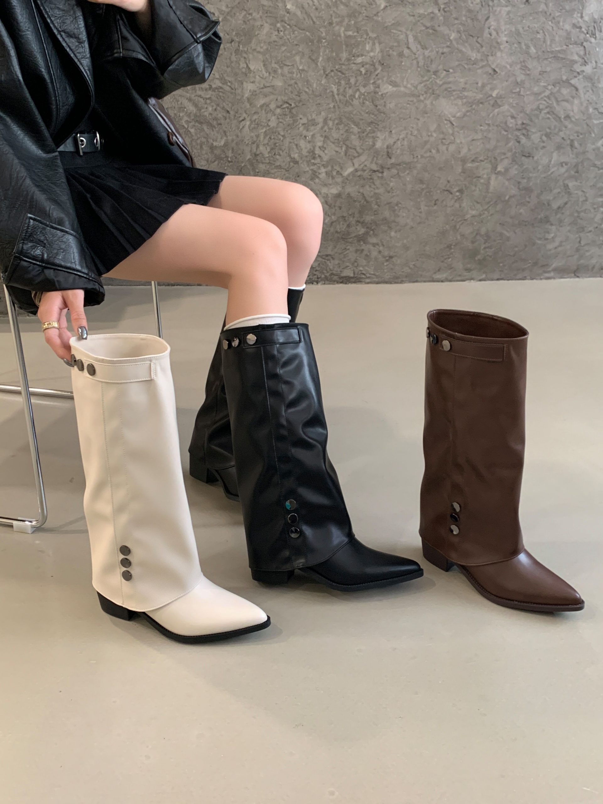 2025 New Retro Pointed Toe Western Cowboy Boots Women Autumn Chunky Heel High Top Slim Fit Martin Boots - Style 673b12