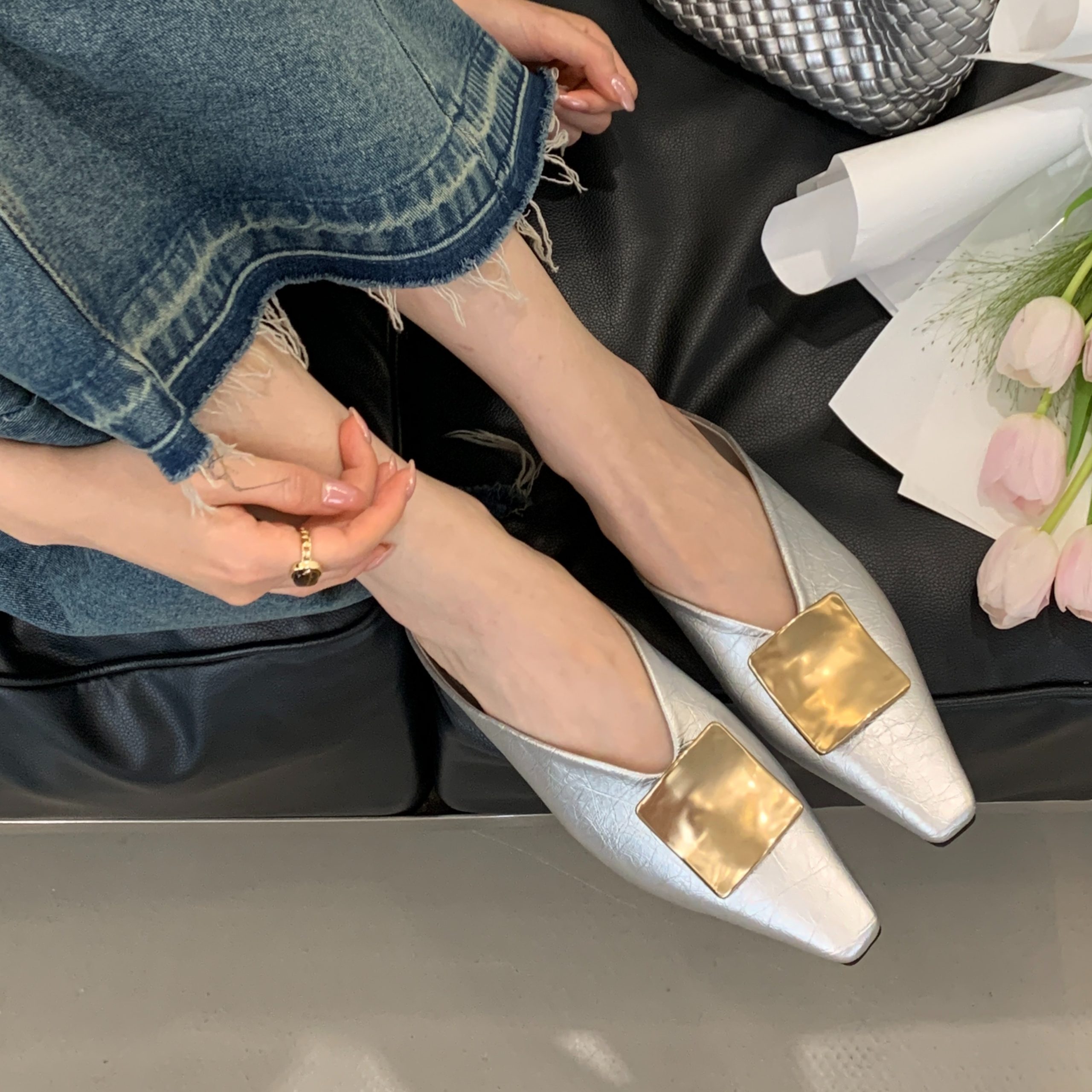 2025 New Summer Metal Buckle Square Toe Flat Slippers Fashion Versatile Mules - Image 5