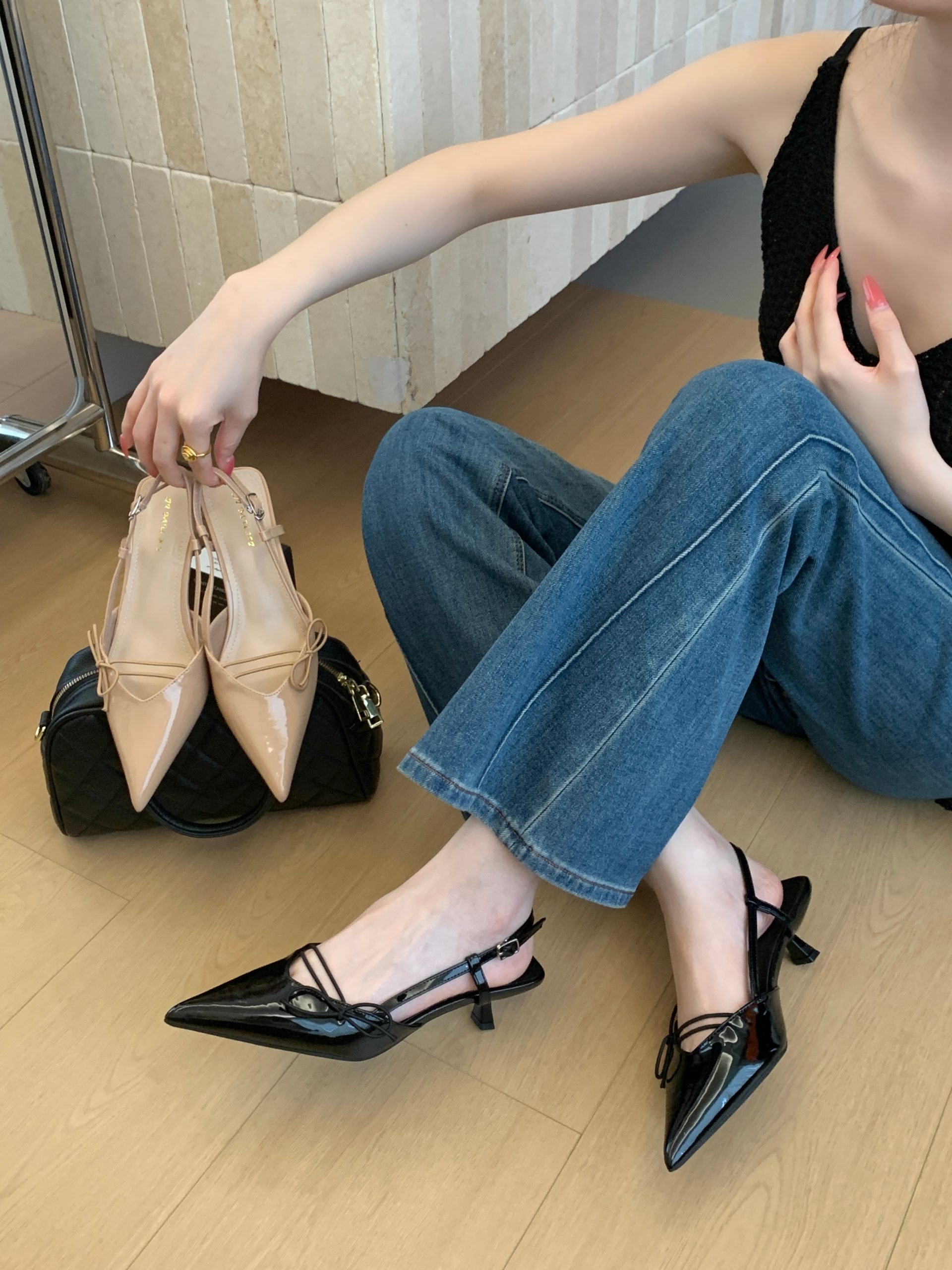 2026 Summer New Commuter Patent Leather Black Hollow Out Single Shoes Mid Heel High Heel Pointed Toe OL Covered Heel Sandals Women - Image 3